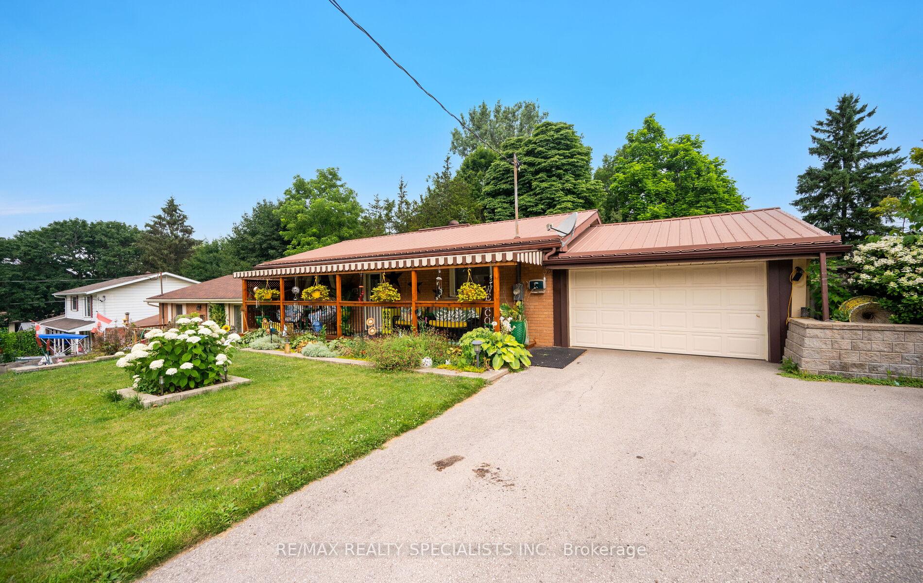Photo 1 of 49 Parker Drive, Norfolk, Simcoe — HOMEH