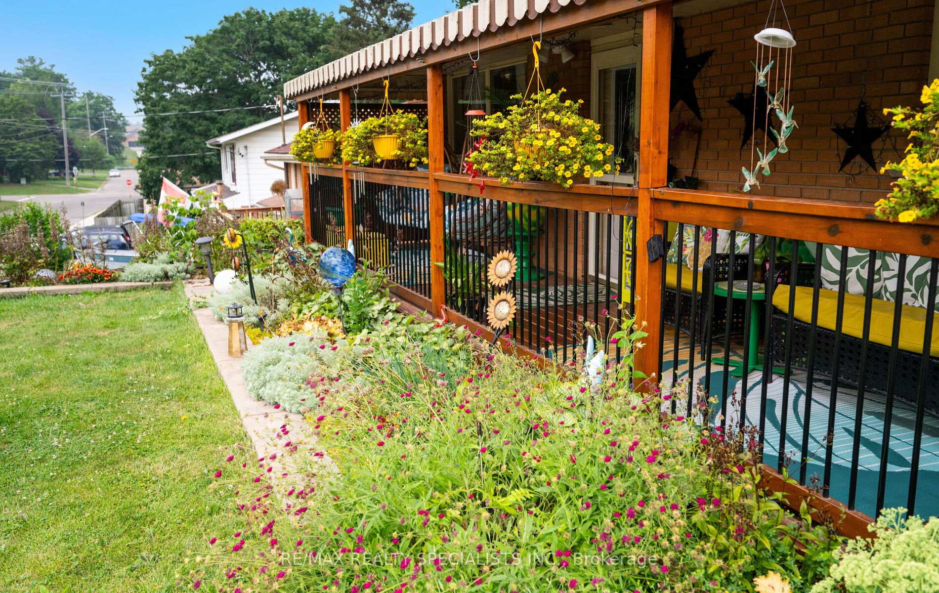 Photo 4 of 49 Parker Drive, Norfolk, Simcoe — HOMEH