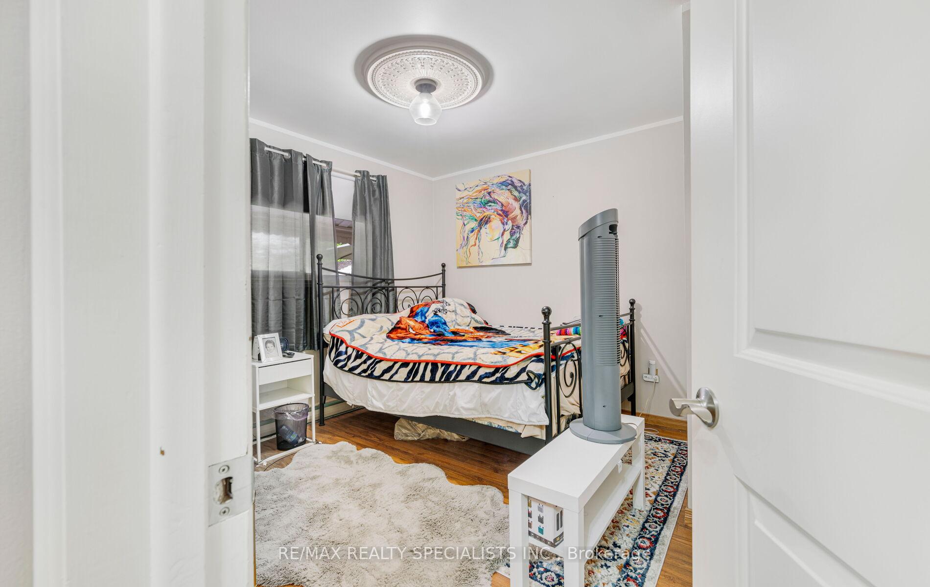 Photo 16 of 49 Parker Drive, Norfolk, Simcoe — HOMEH