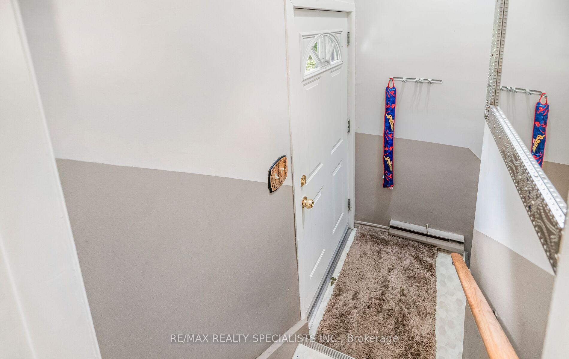 Photo 21 of 49 Parker Drive, Norfolk, Simcoe — HOMEH