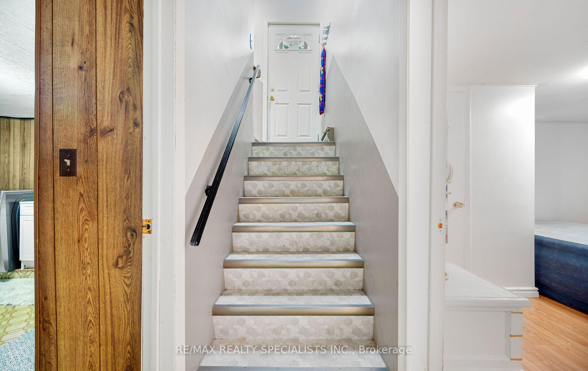 Photo 22 of 49 Parker Drive, Norfolk, Simcoe — HOMEH