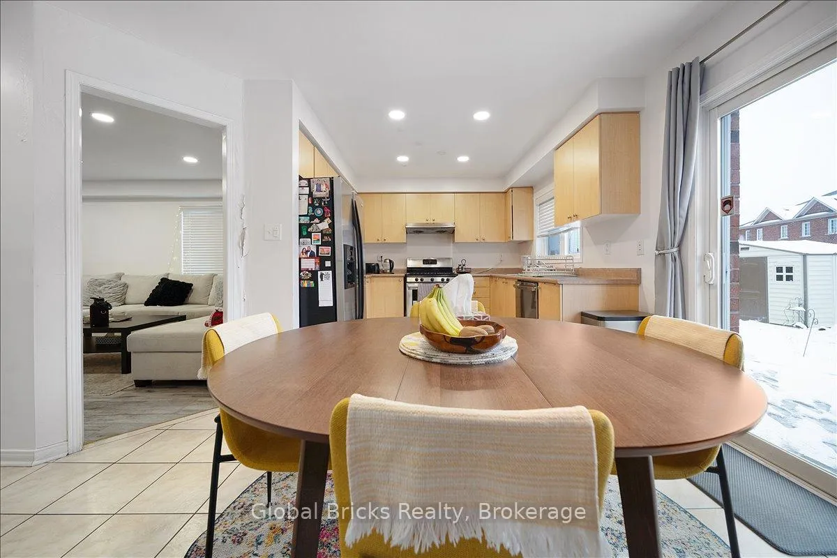 Photo 9 of 3314 Flagstone Drive, Mississauga, Churchill Meadows — HOMEH