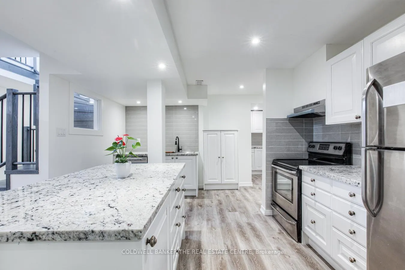 Photo 7 of 562 Winette Road, Pickering, Rosebank — HOMEH