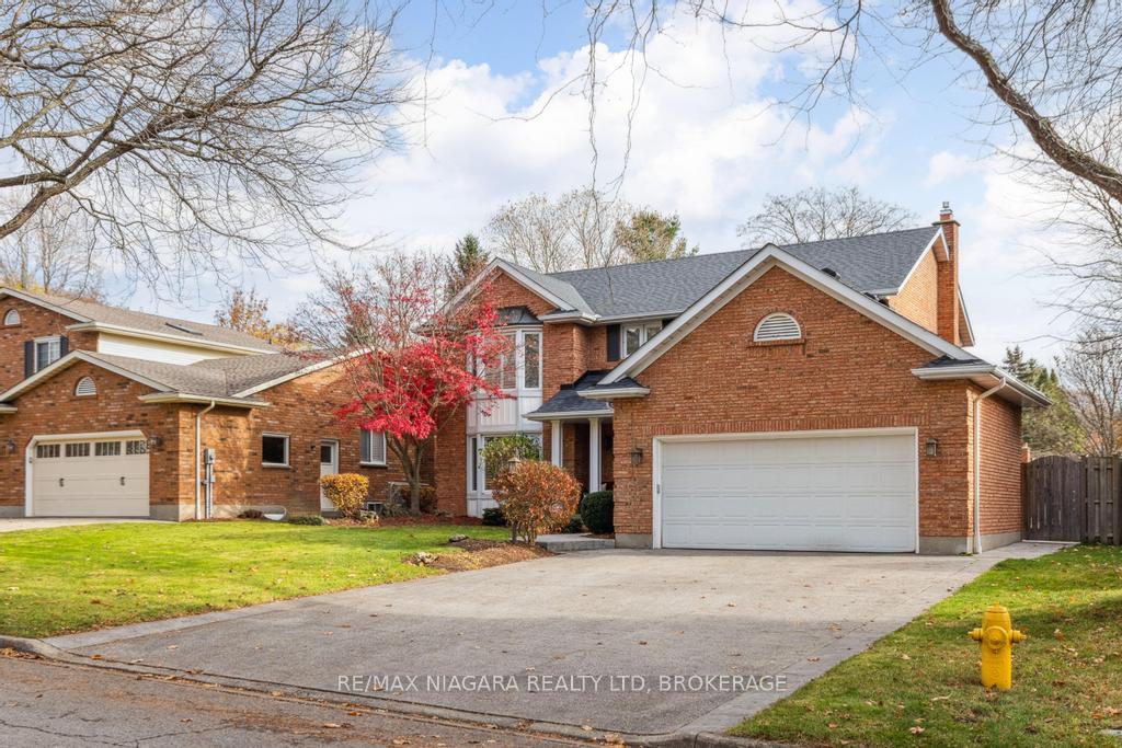 Photo 1 of 19 Fern Gate, Pelham, Fonthill — HOMEH