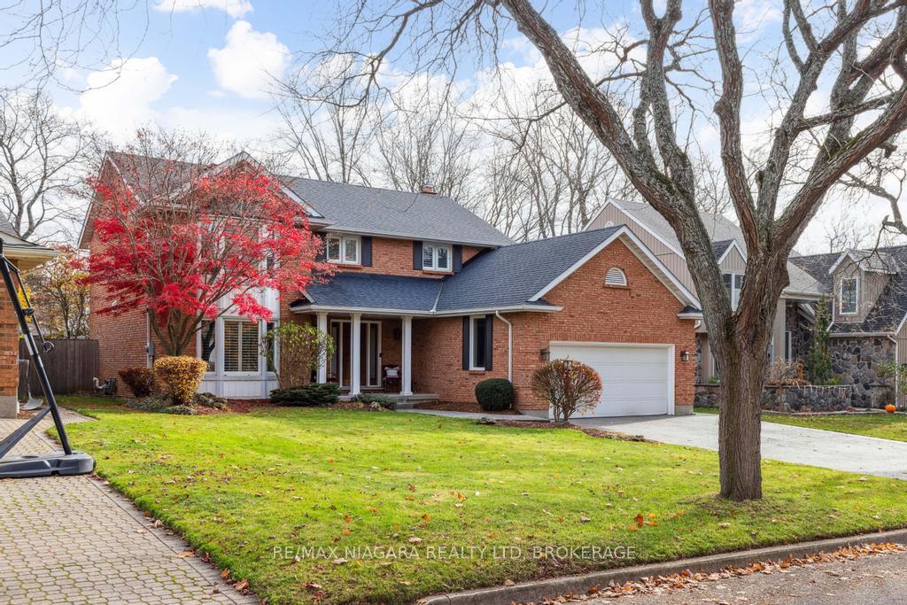 Photo 2 of 19 Fern Gate, Pelham, Fonthill — HOMEH
