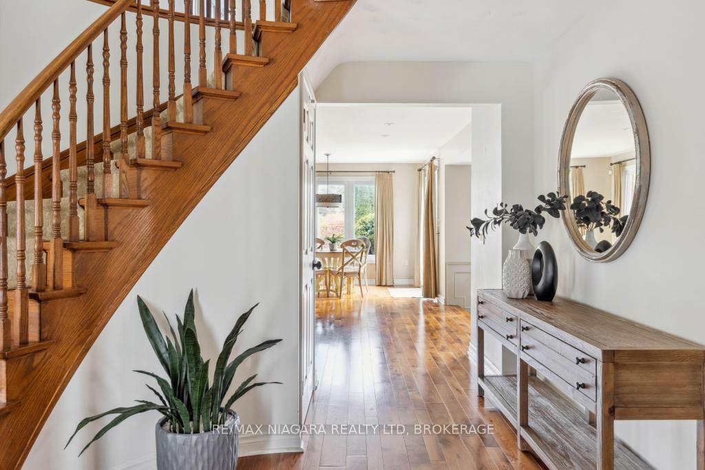 Photo 6 of 19 Fern Gate, Pelham, Fonthill — HOMEH