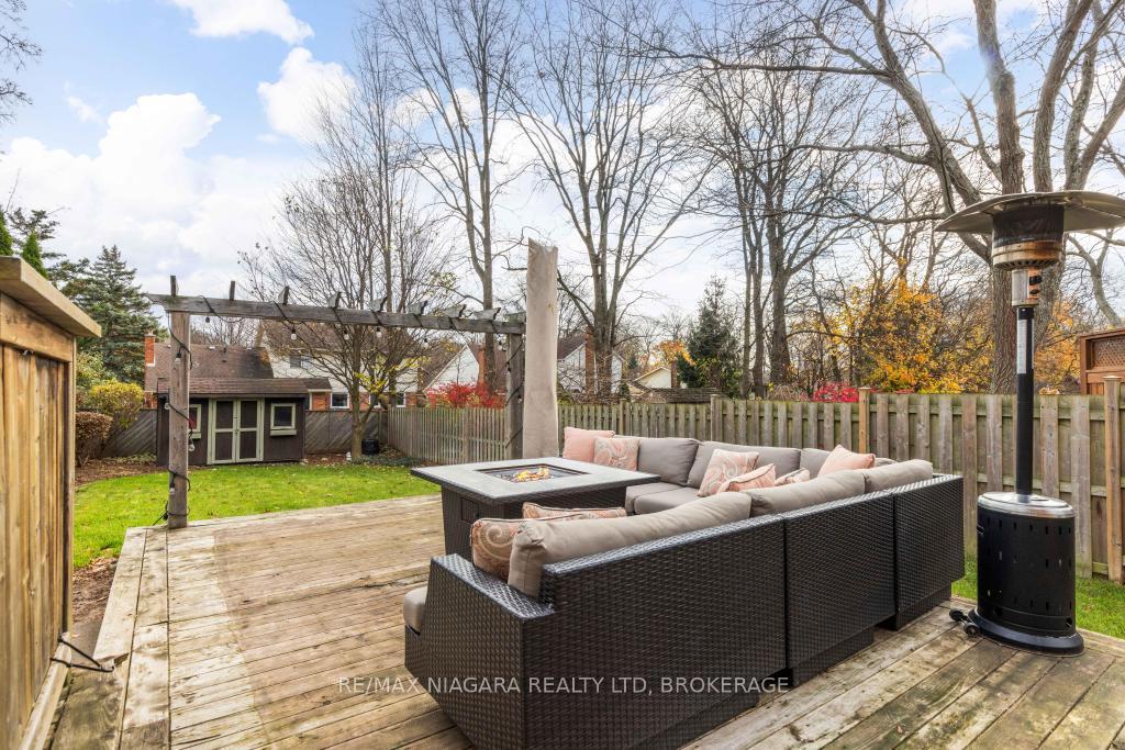 Photo 34 of 19 Fern Gate, Pelham, Fonthill — HOMEH