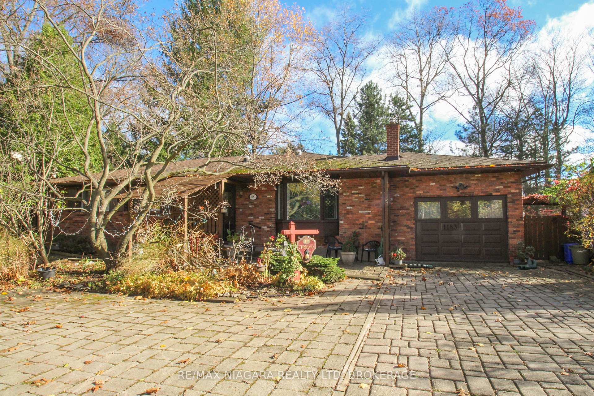 Photo 2 of 1183 Haist Street, Pelham, Fonthill — HOMEH