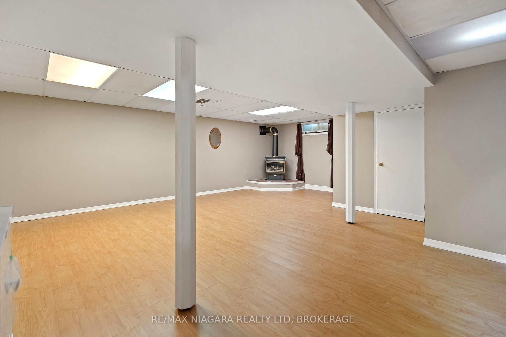 Photo 23 of 1183 Haist Street, Pelham, Fonthill — HOMEH