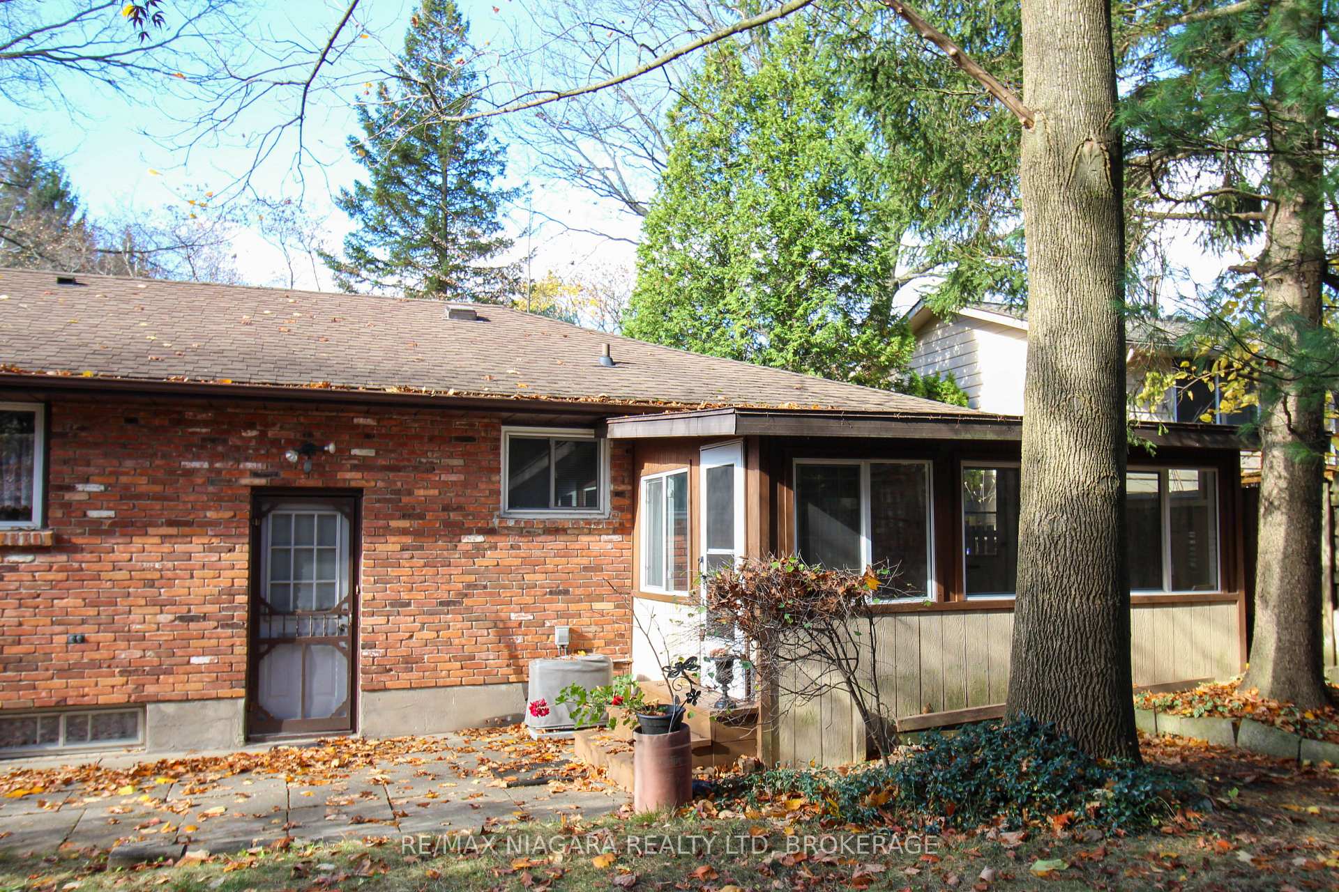 Photo 32 of 1183 Haist Street, Pelham, Fonthill — HOMEH