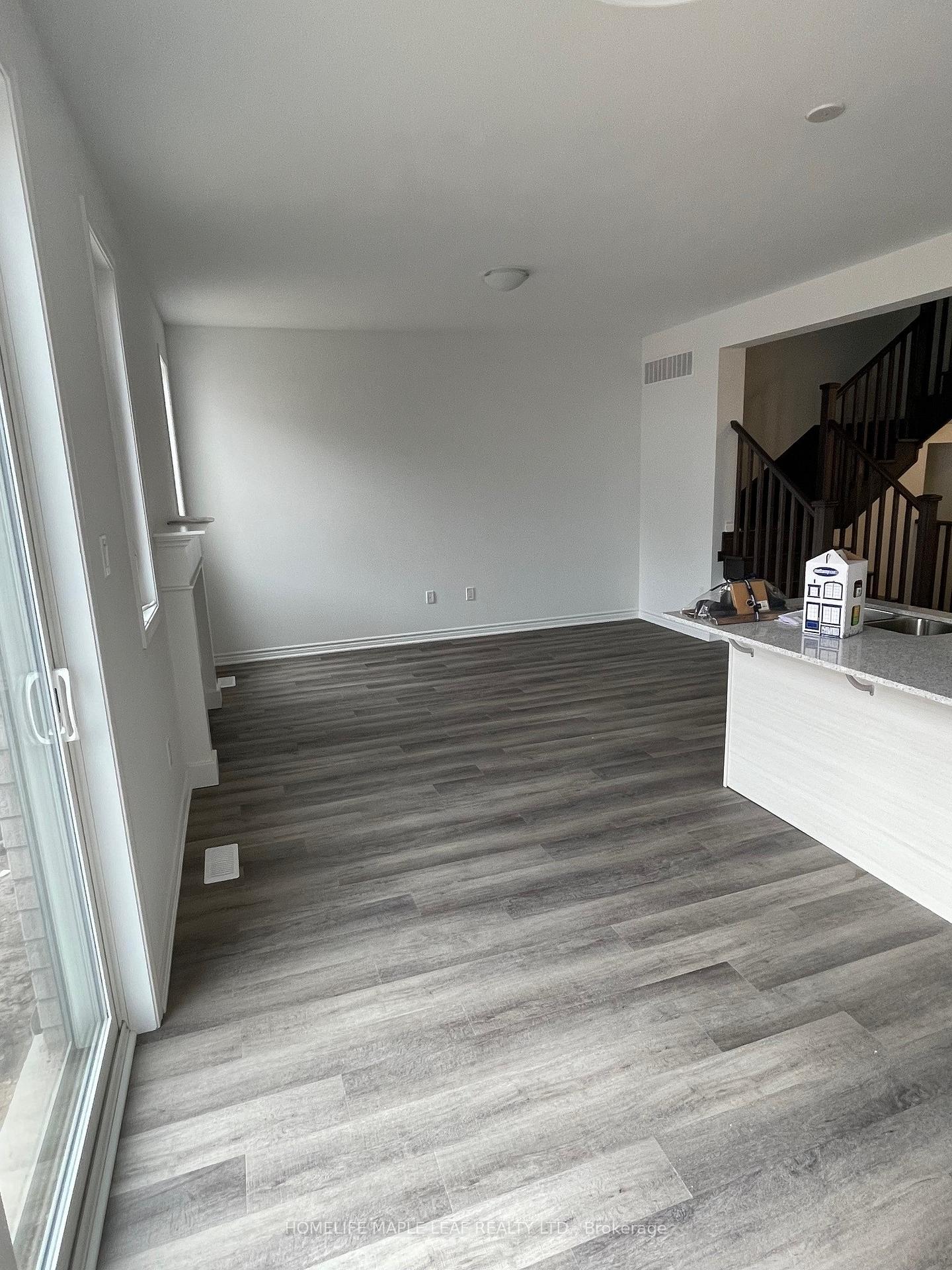 Photo 9 of 286 Starflower Place, Milton, Walker — HOMEH