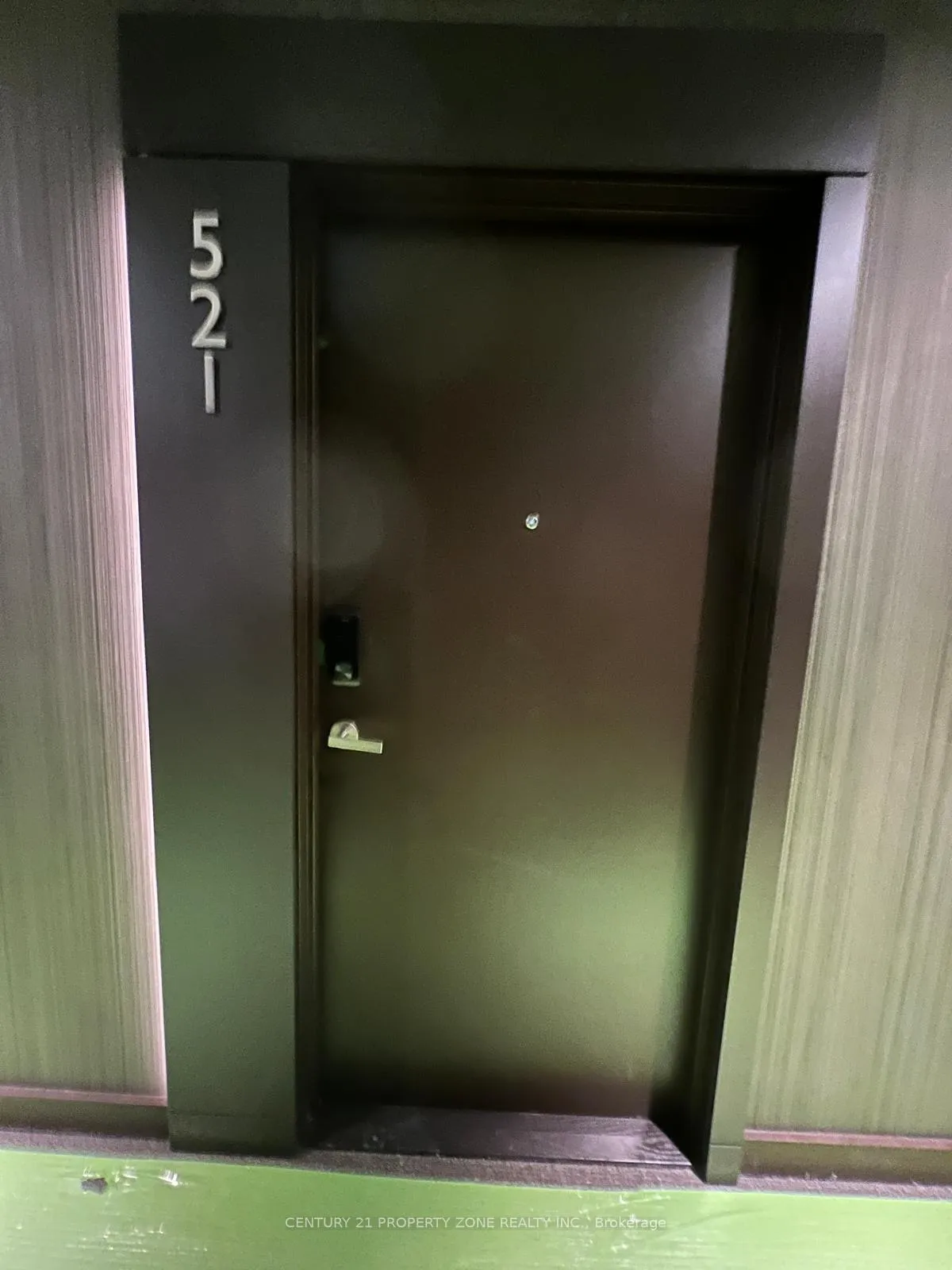 Photo 4 of Unit 521, 448 Burmhamthorpe Road W, Mississauga, City Centre — HOMEH