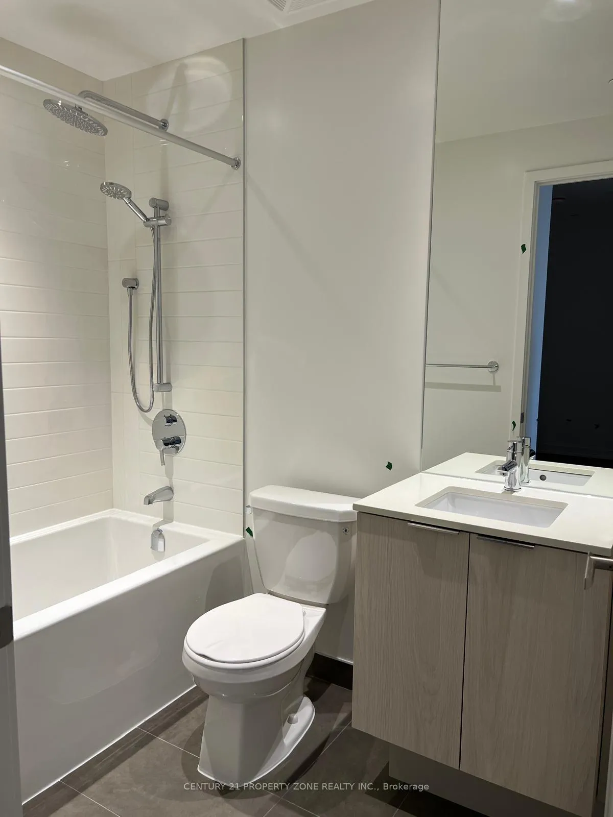 Photo 13 of Unit 521, 448 Burmhamthorpe Road W, Mississauga, City Centre — HOMEH