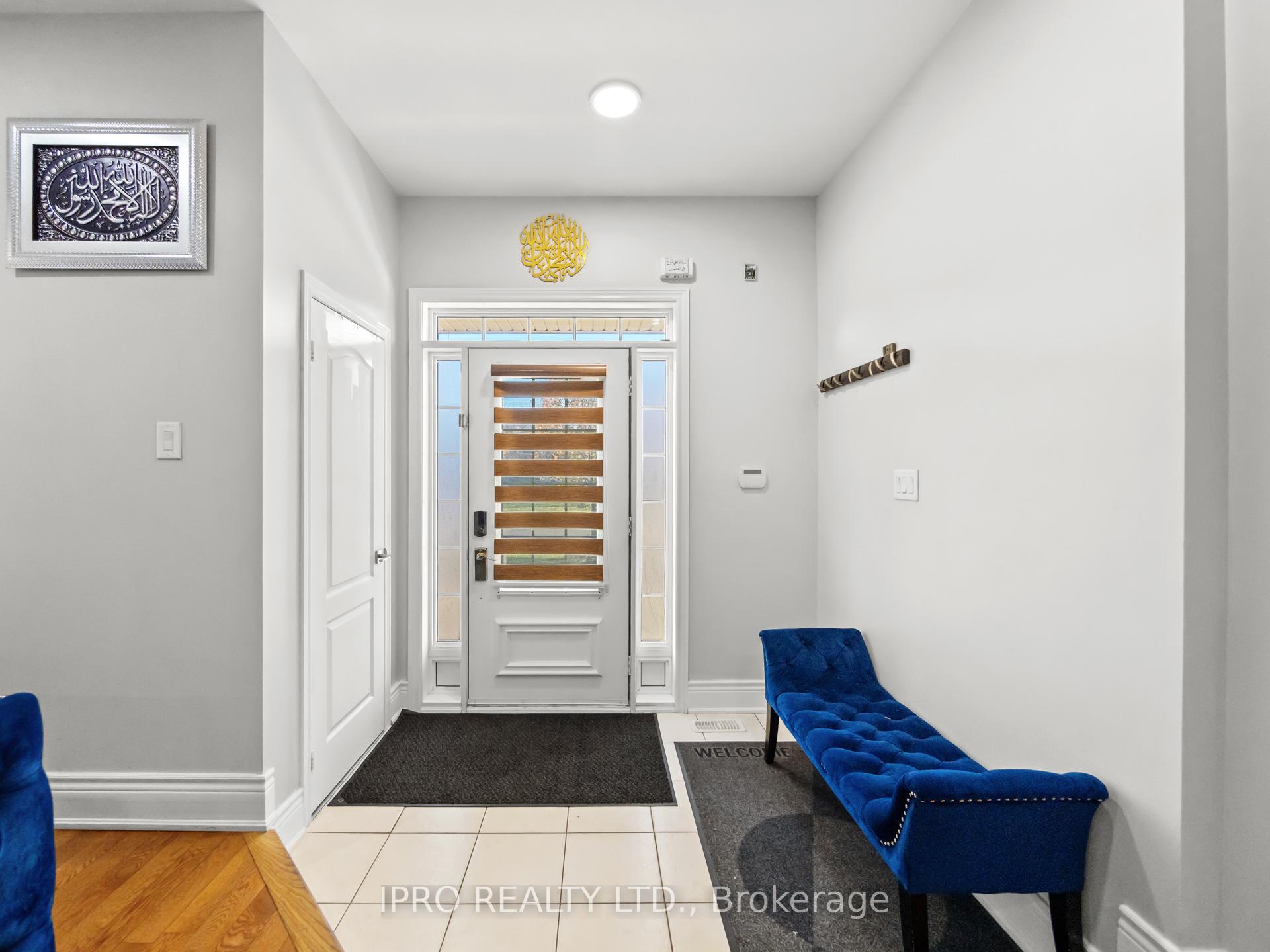 Photo 8 of 346 Landsborough Avenue, Milton, Scott — HOMEH