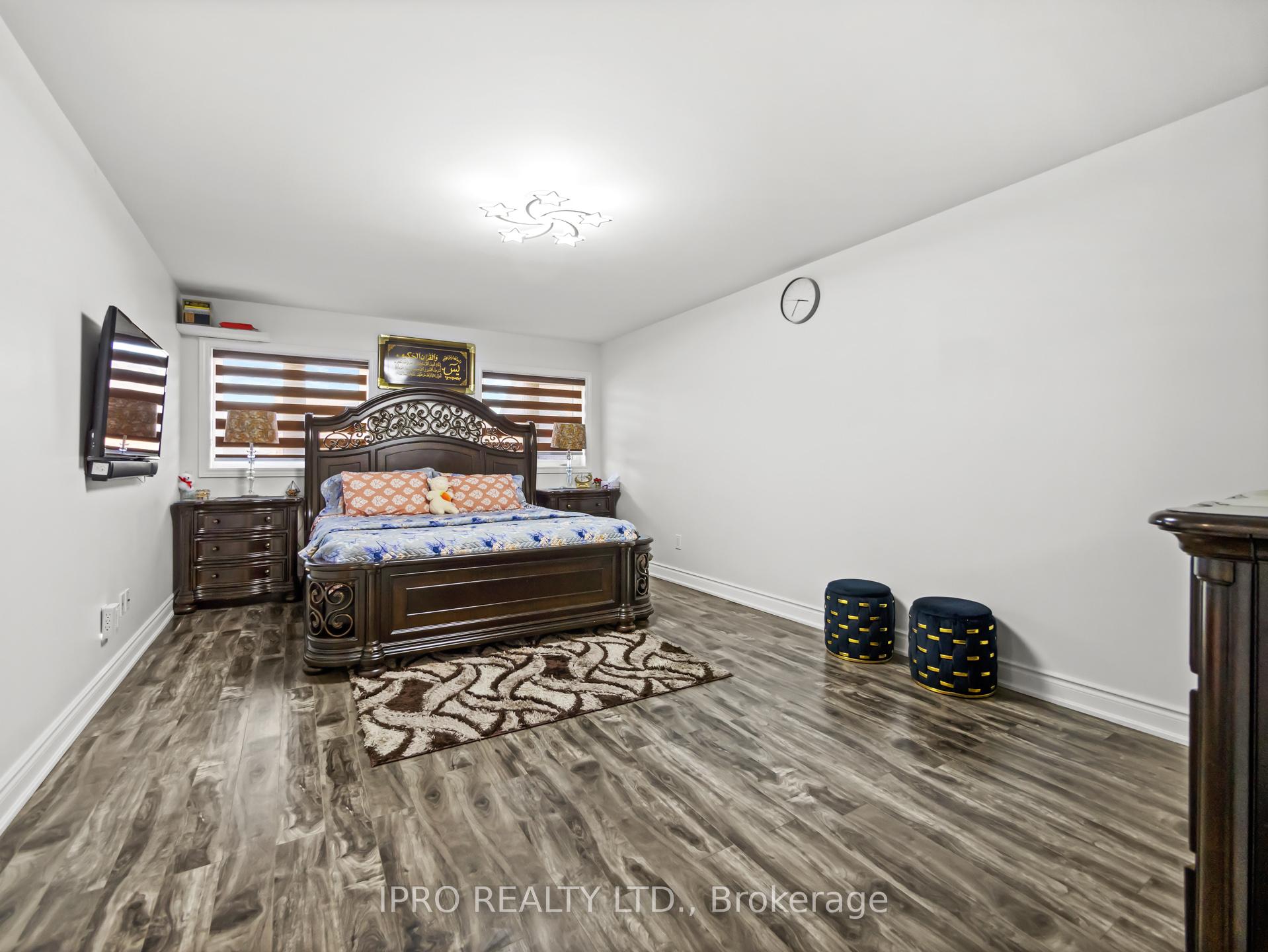 Photo 25 of 346 Landsborough Avenue, Milton, Scott — HOMEH