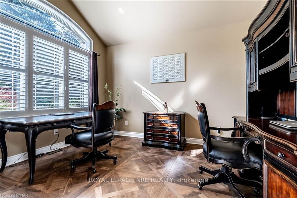 Photo 8 of 75 Kunda Park Boulevard, Pelham, Fonthill — HOMEH