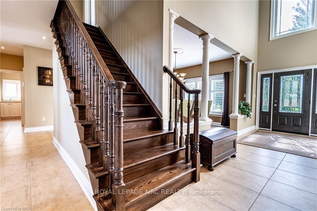 Photo 26 of 75 Kunda Park Boulevard, Pelham, Fonthill — HOMEH