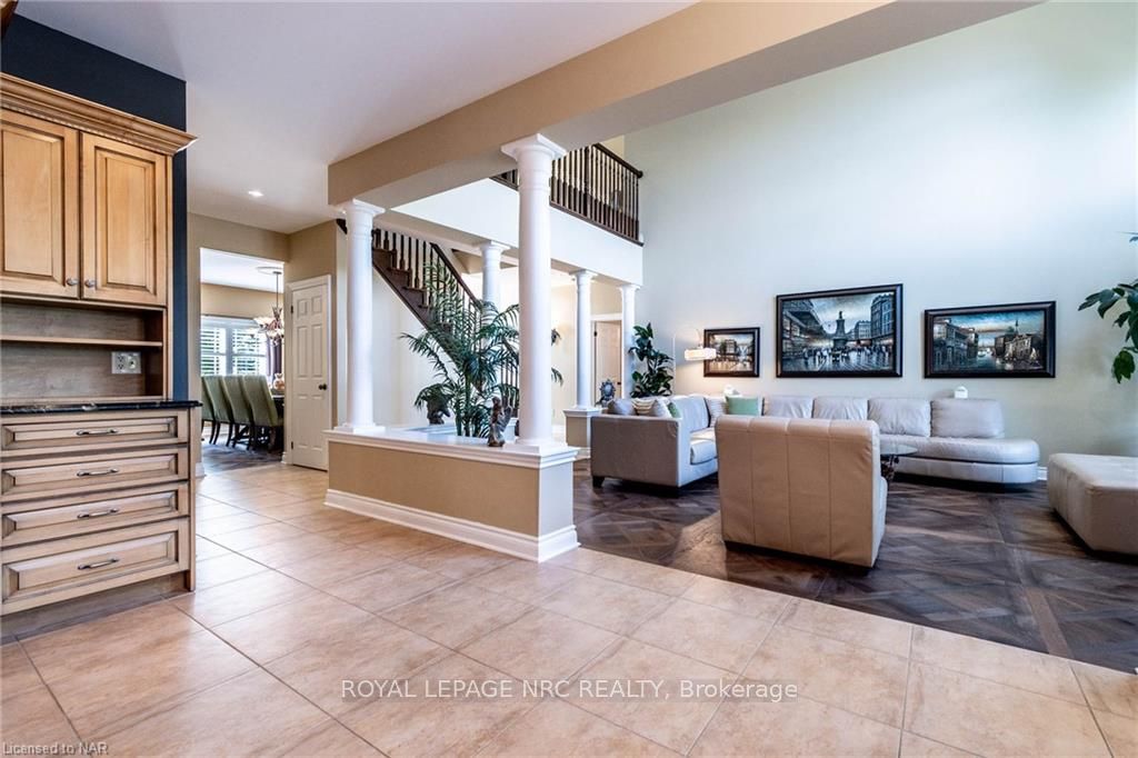 Photo 19 of 75 Kunda Park Boulevard, Pelham, Fonthill — HOMEH