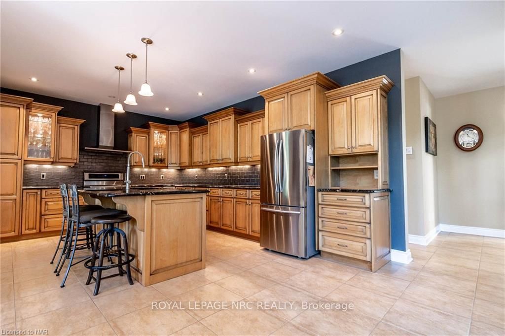 Photo 15 of 75 Kunda Park Boulevard, Pelham, Fonthill — HOMEH