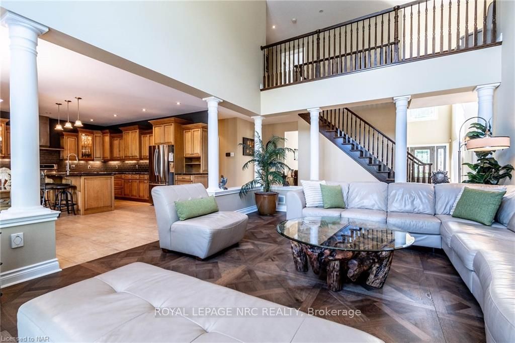 Photo 12 of 75 Kunda Park Boulevard, Pelham, Fonthill — HOMEH