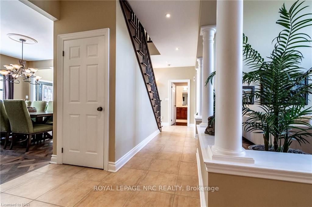 Photo 22 of 75 Kunda Park Boulevard, Pelham, Fonthill — HOMEH