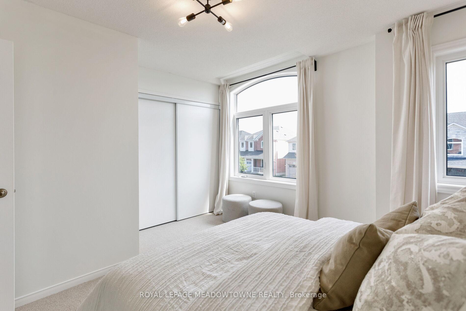 Photo 18 of 1083 Easterbrook Crescent, Milton, Coates — HOMEH