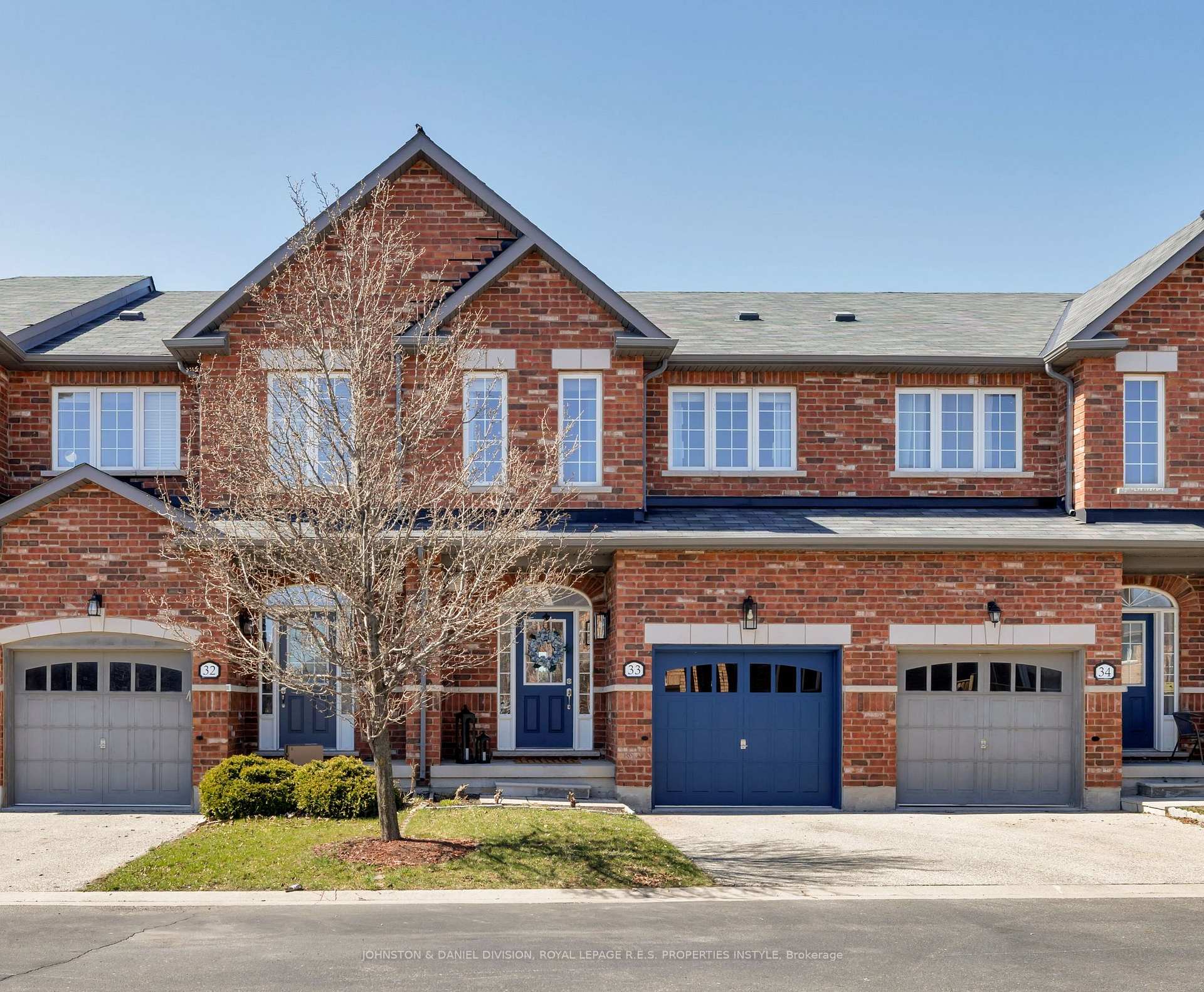 Front of Unit 33, 651 Farmstead Drive