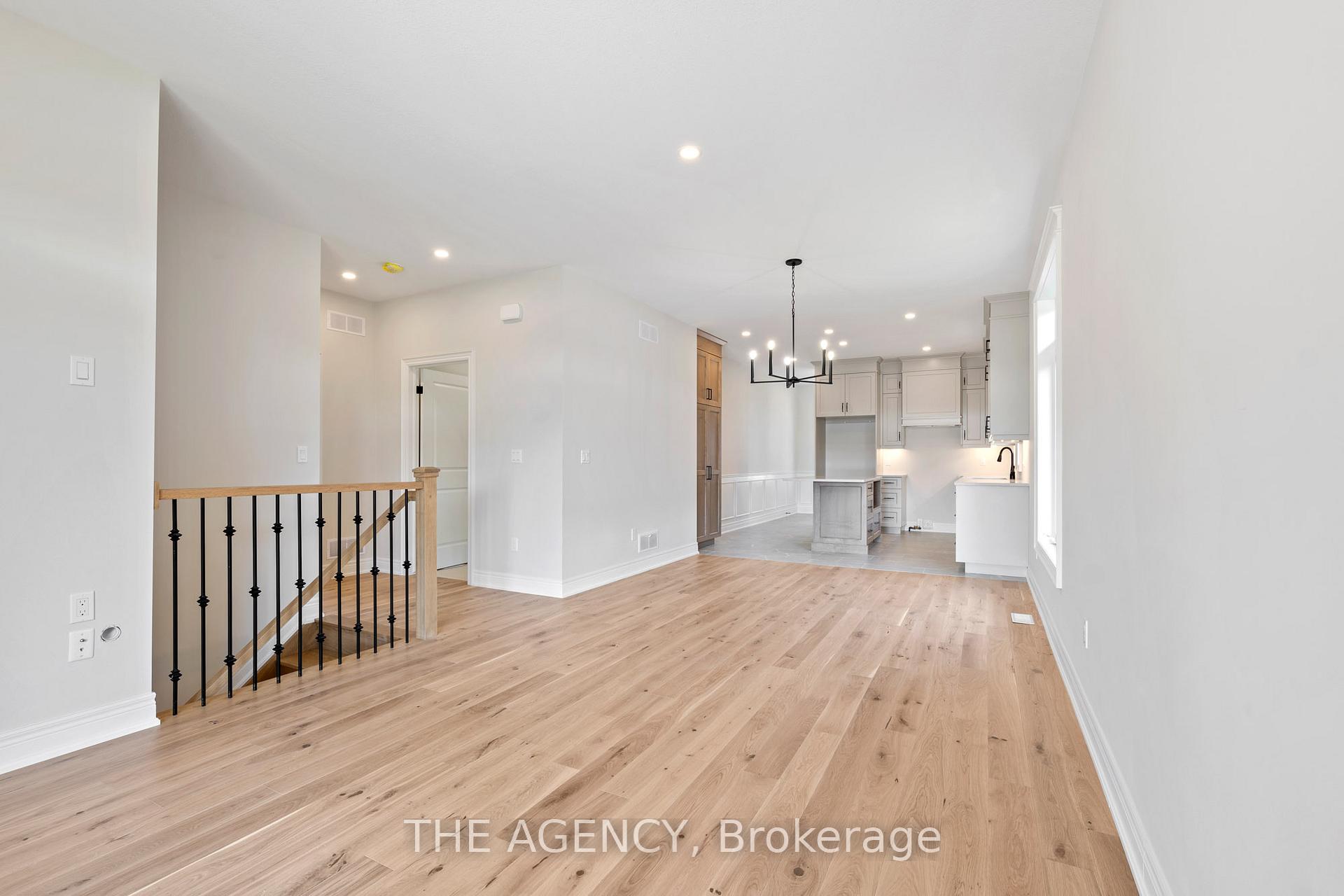 Photo 11 of 38 Marie Street, Pelham, Fonthill — HOMEH
