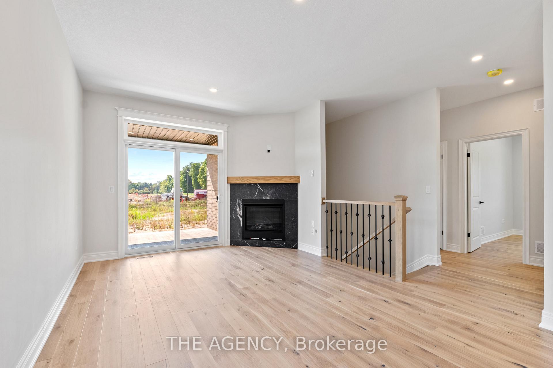Photo 12 of 38 Marie Street, Pelham, Fonthill — HOMEH
