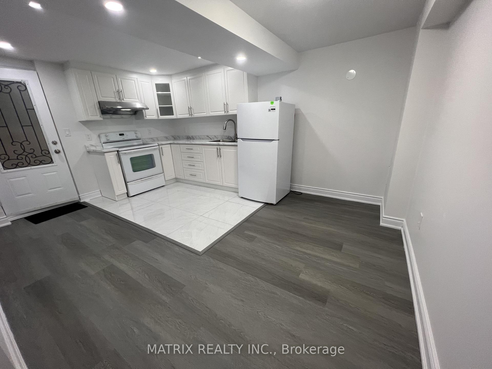 Photo 2 of 2030 Duberry Drive, Pickering, Brock Ridge — HOMEH