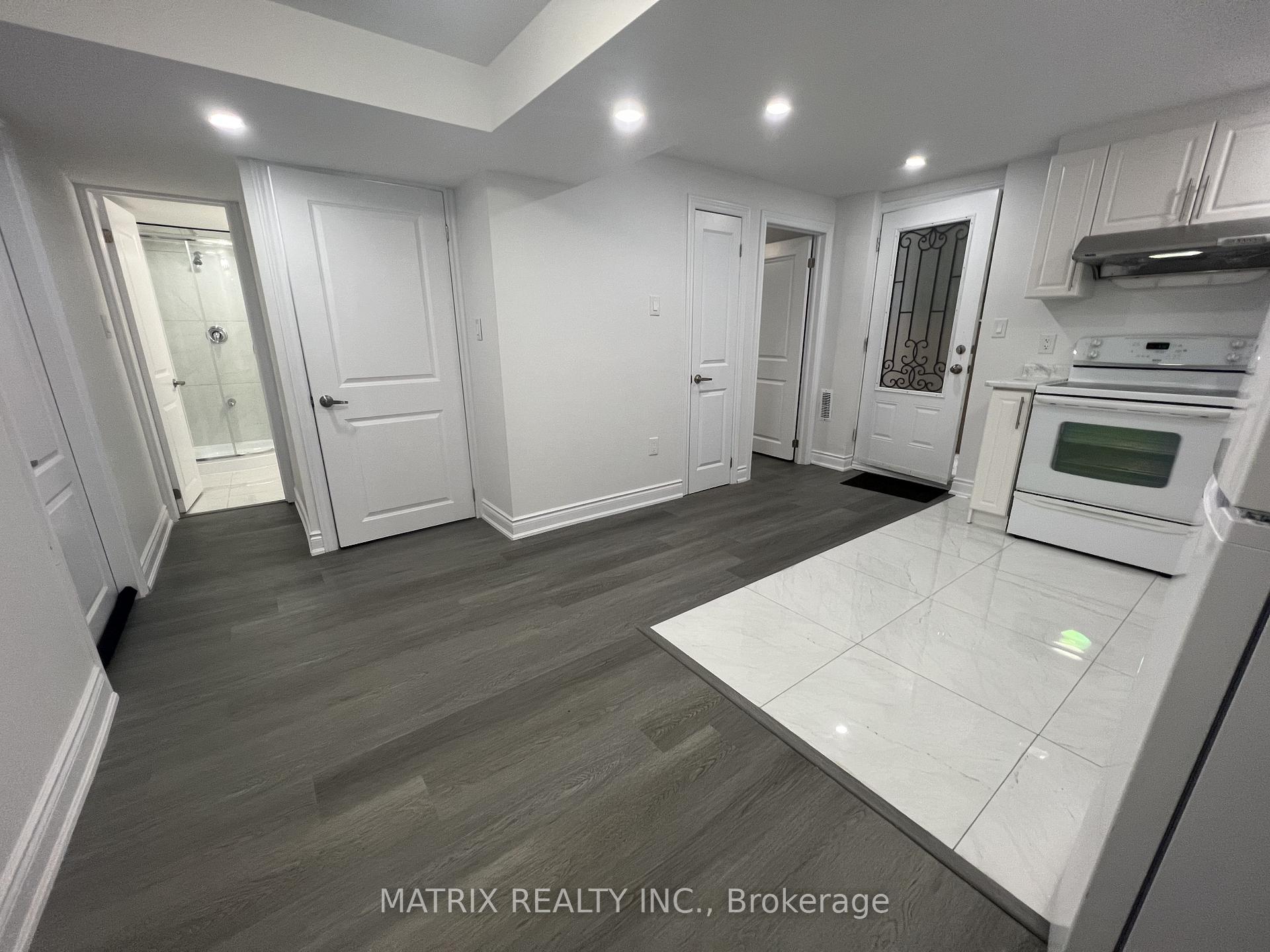 Photo 3 of 2030 Duberry Drive, Pickering, Brock Ridge — HOMEH