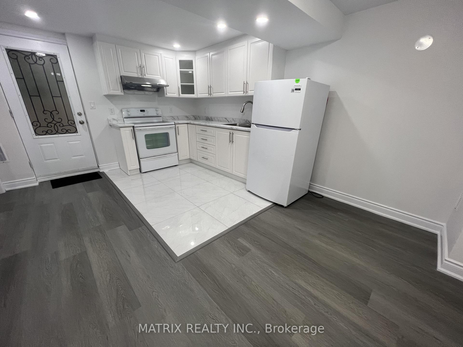 Photo 6 of 2030 Duberry Drive, Pickering, Brock Ridge — HOMEH