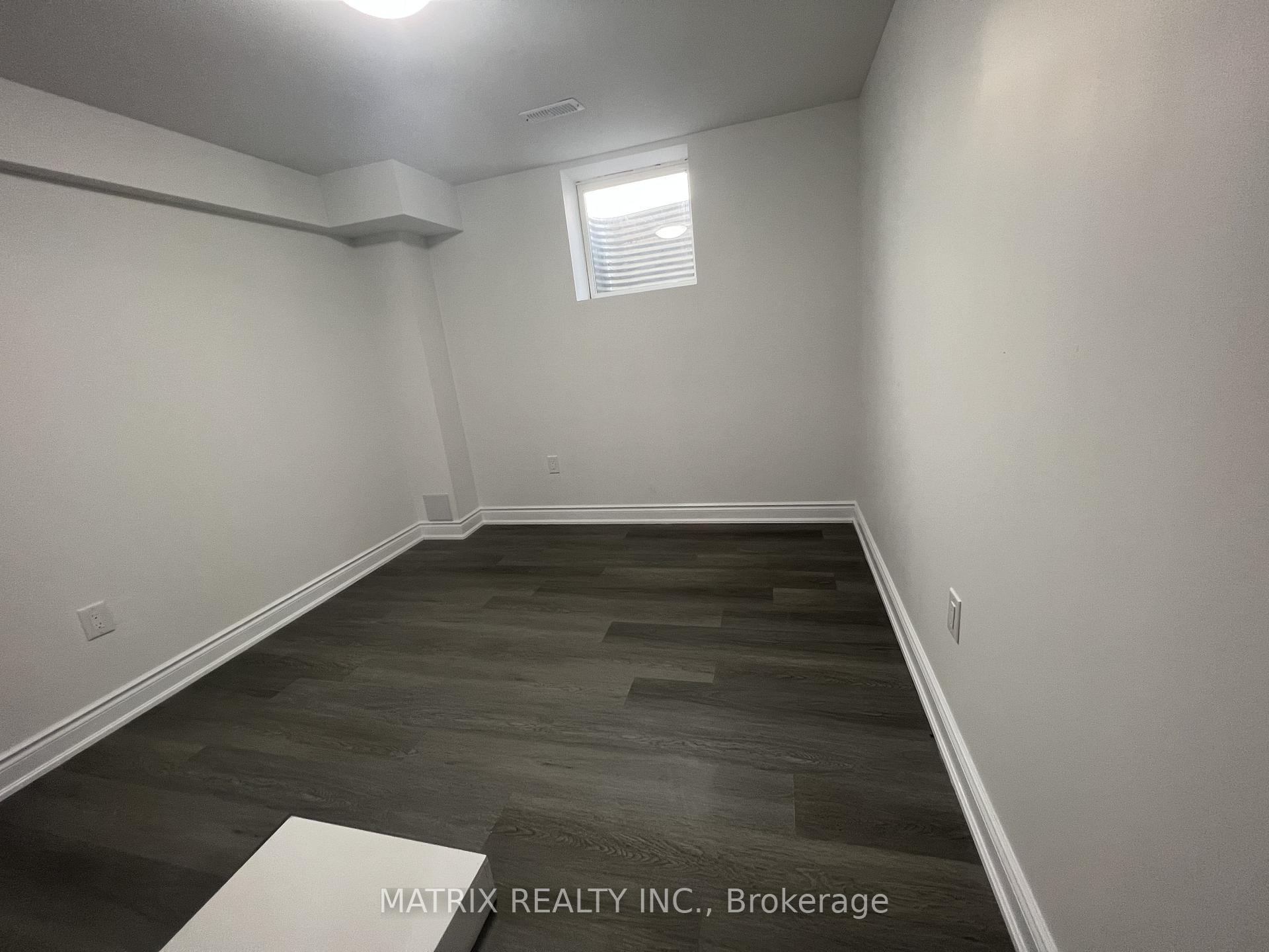 Photo 8 of 2030 Duberry Drive, Pickering, Brock Ridge — HOMEH