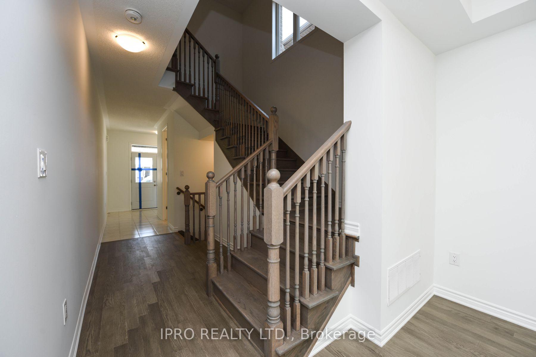 Photo 6 of Unit Main & 2nd Flr, 468 Boyd Lane, Milton, Walker — HOMEH