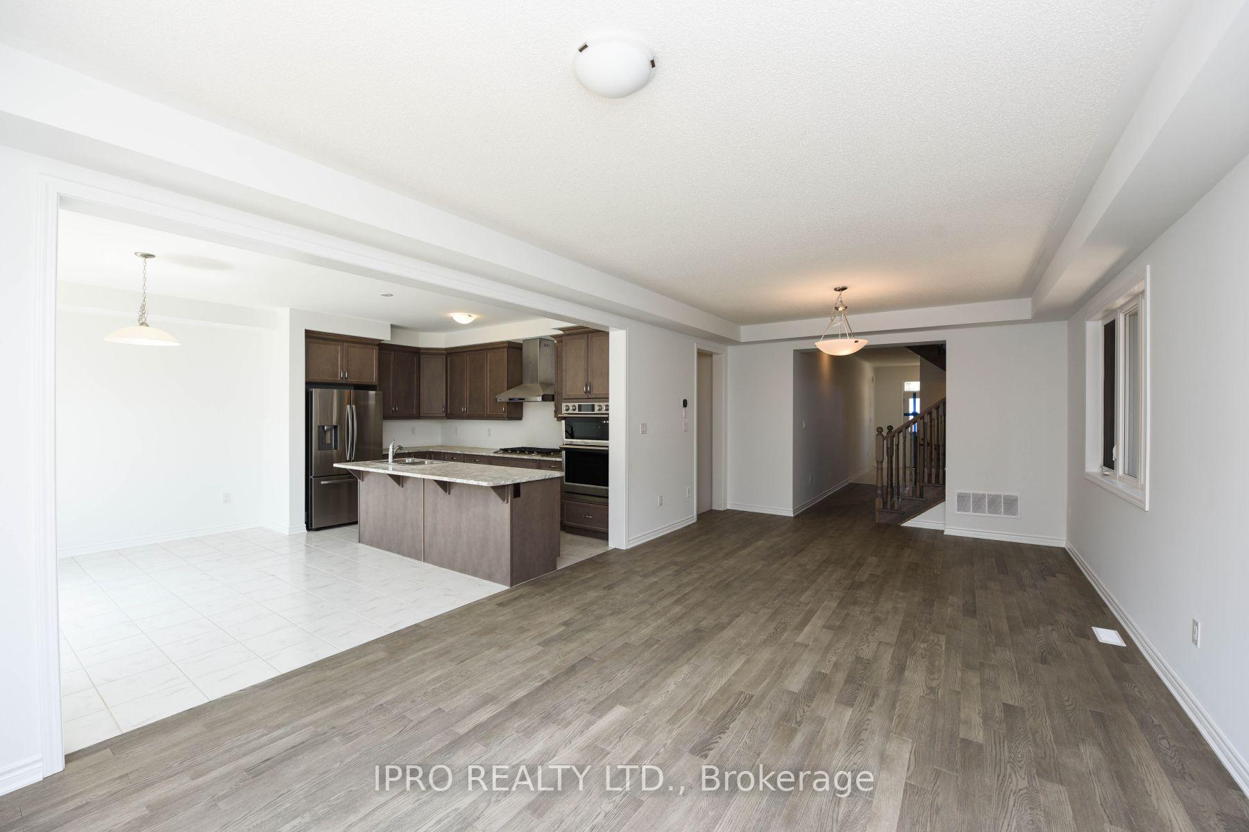 Photo 12 of Unit Main & 2nd Flr, 468 Boyd Lane, Milton, Walker — HOMEH