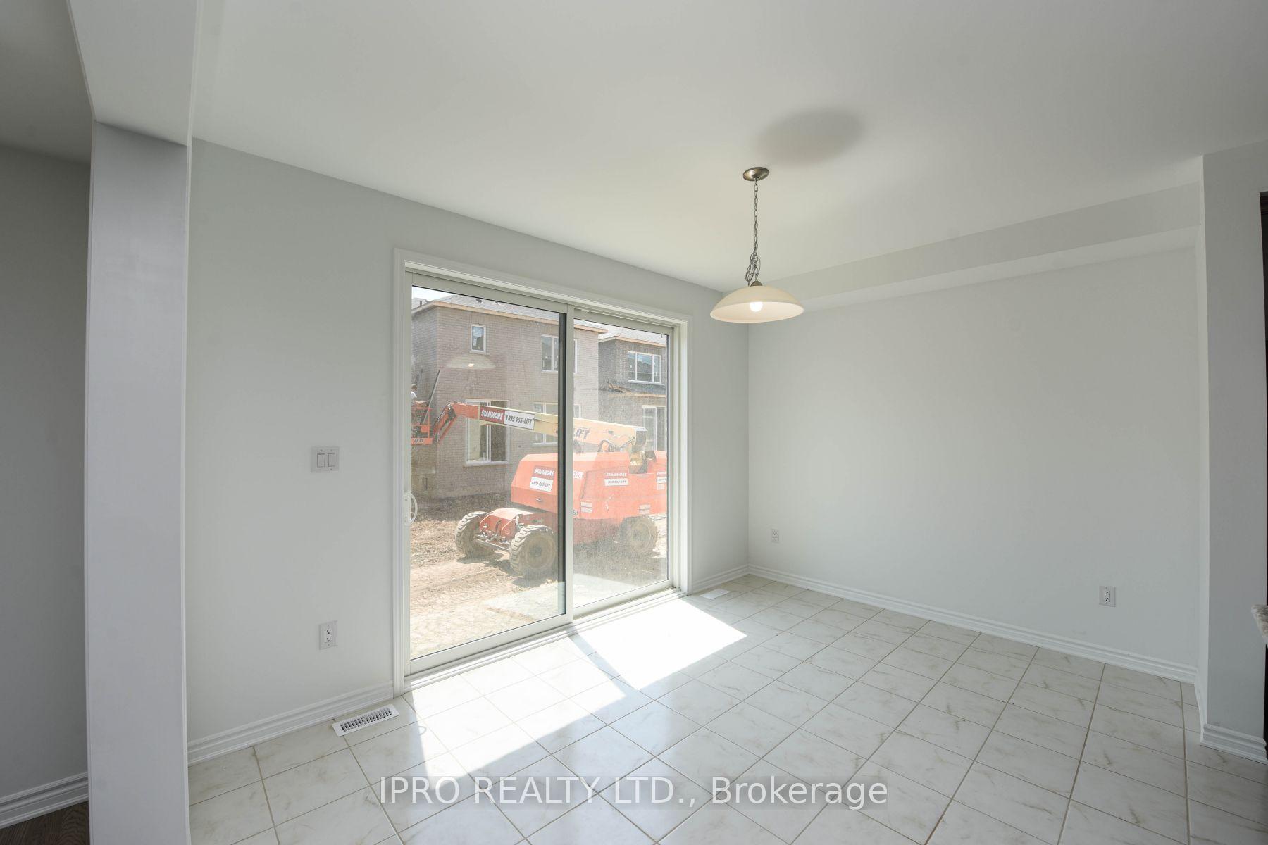 Photo 15 of Unit Main & 2nd Flr, 468 Boyd Lane, Milton, Walker — HOMEH