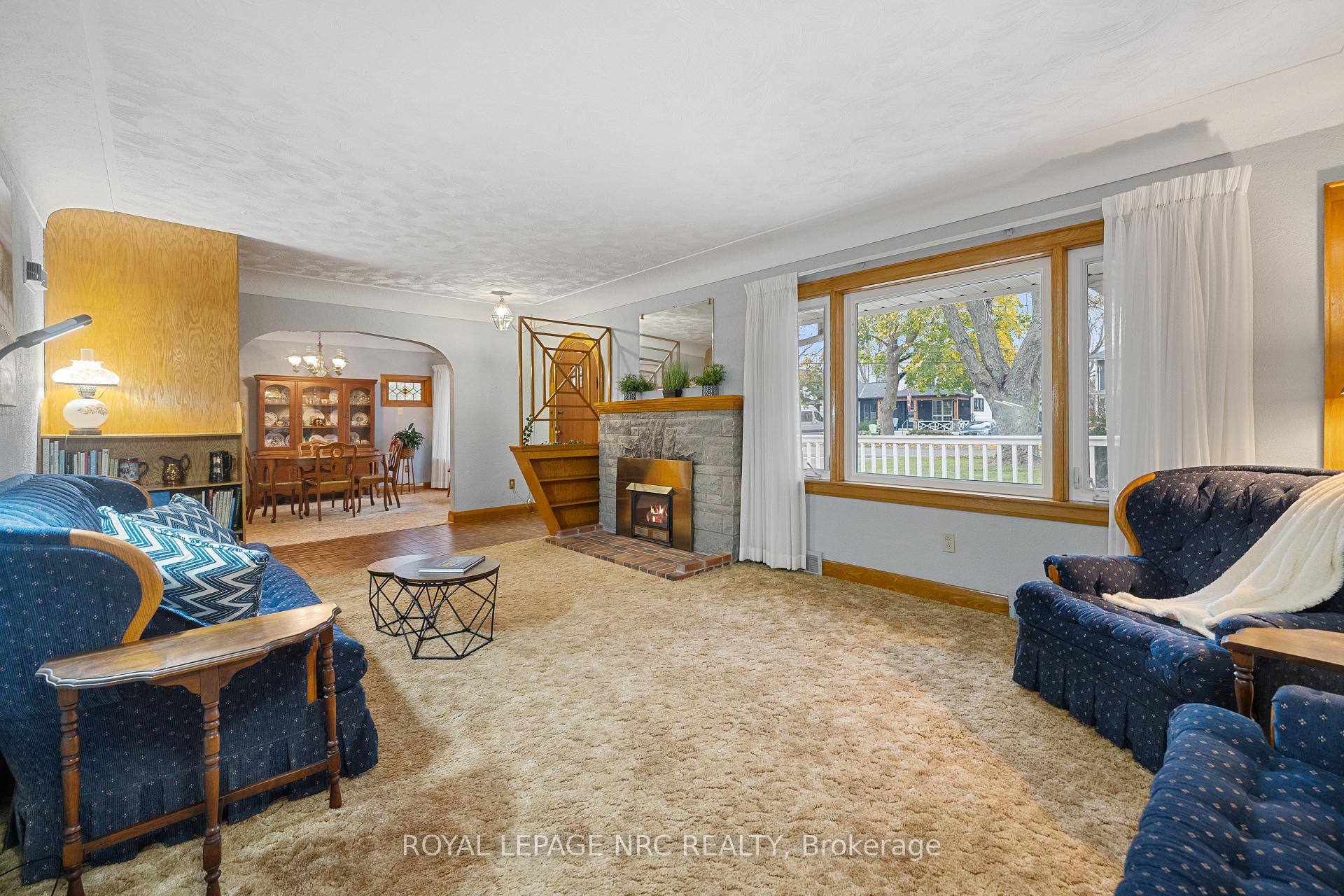 Photo 6 of 78 Canboro Road, Pelham, Fonthill — HOMEH