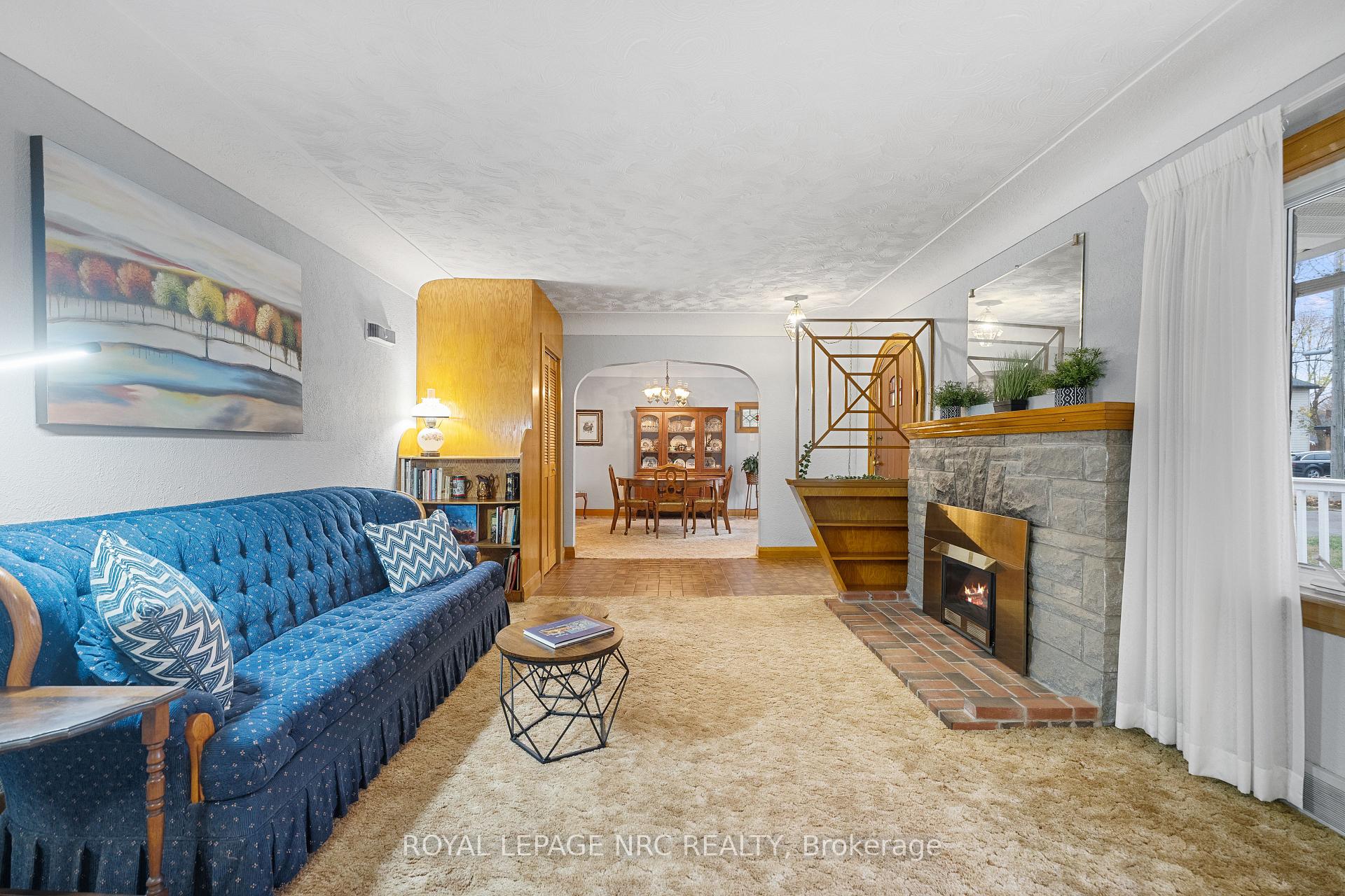 Photo 7 of 78 Canboro Road, Pelham, Fonthill — HOMEH