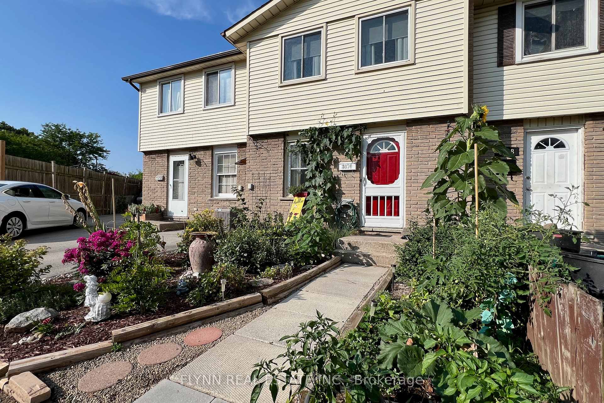 Front of 3070 Empire Place