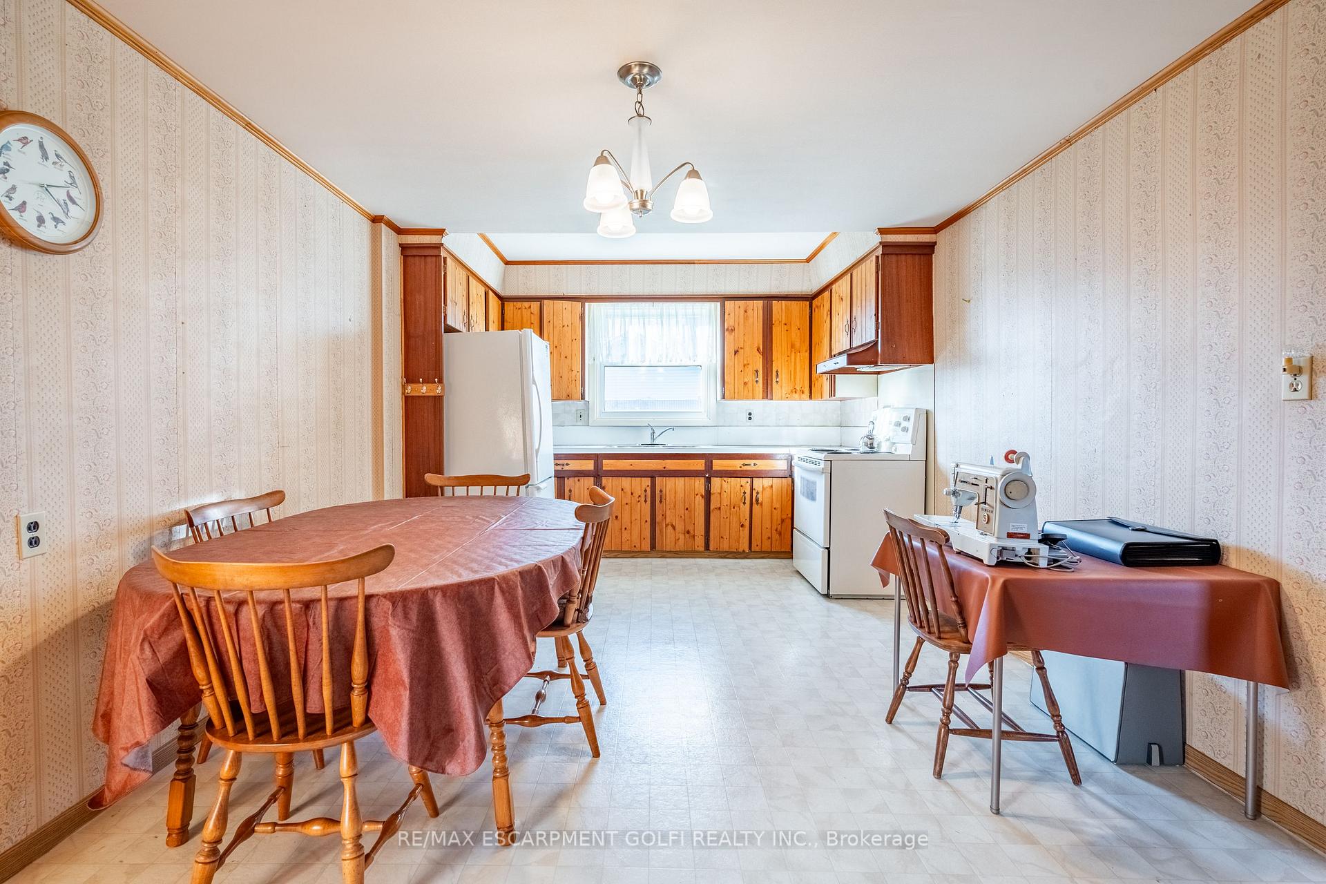 Photo 7 of 432 Pihach Street, Pelham, Fenwick — HOMEH