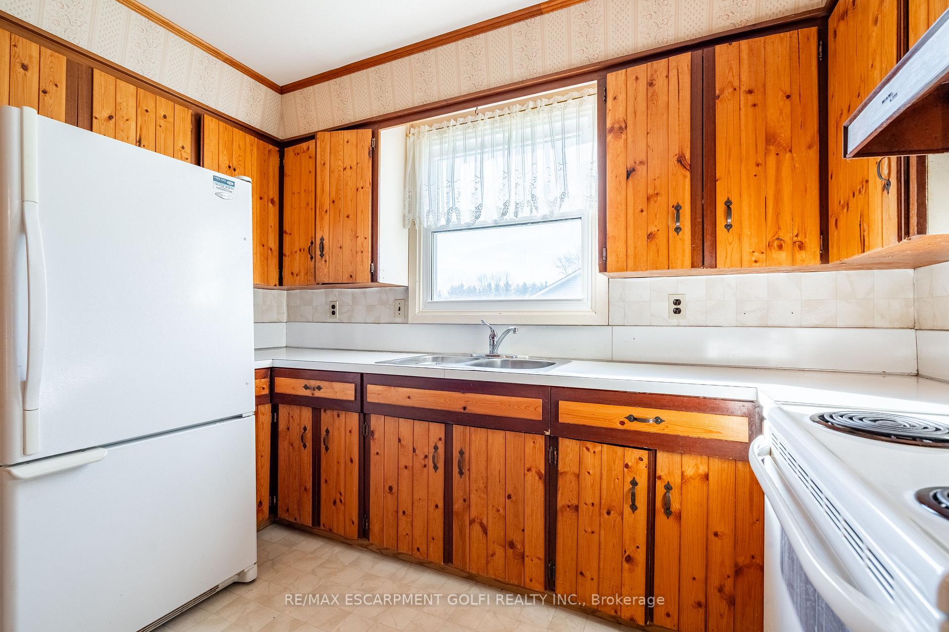 Photo 8 of 432 Pihach Street, Pelham, Fenwick — HOMEH