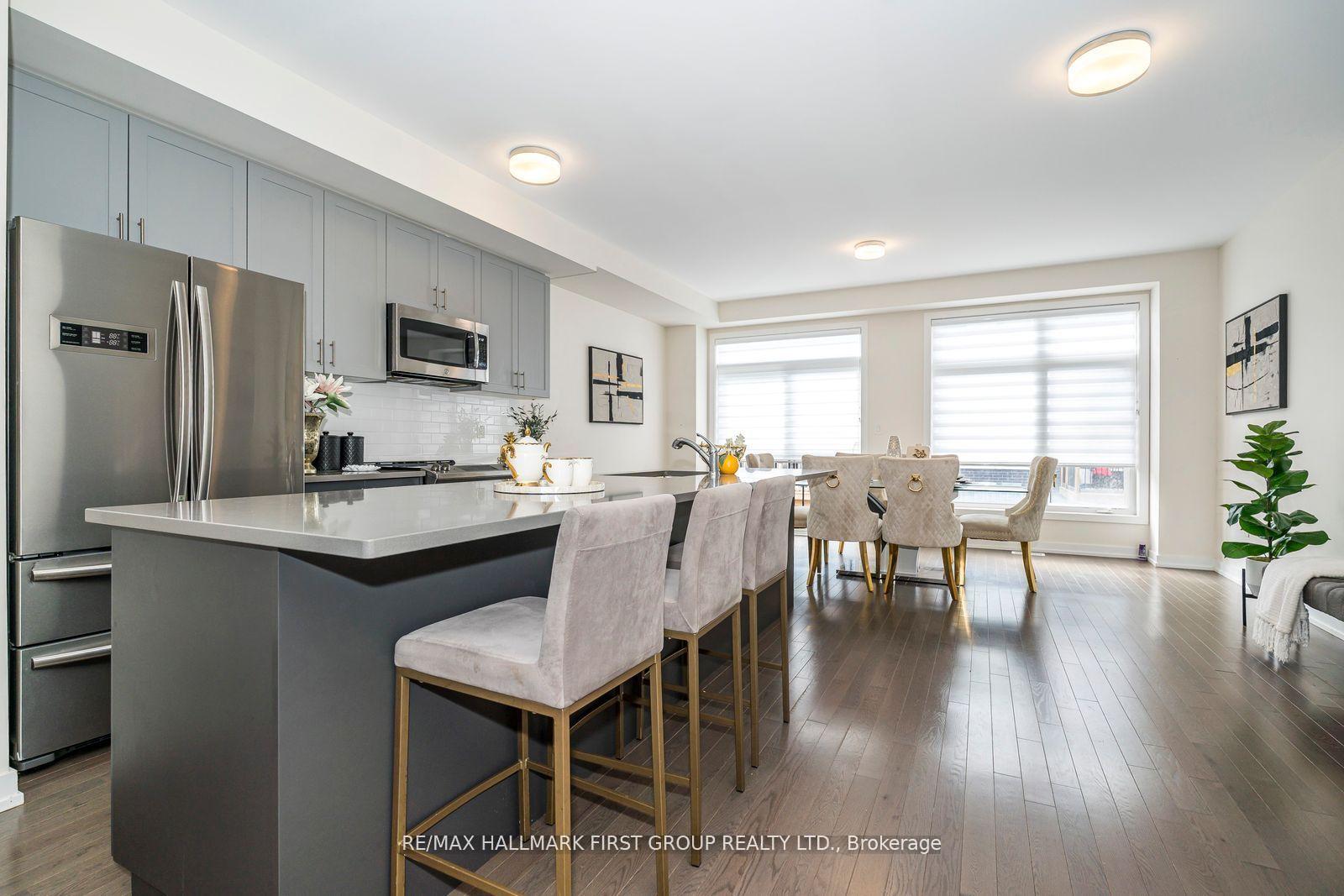 Photo 9 of 2519 Castlegate Crossing Drive, Pickering, Duffin Heights — HOMEH
