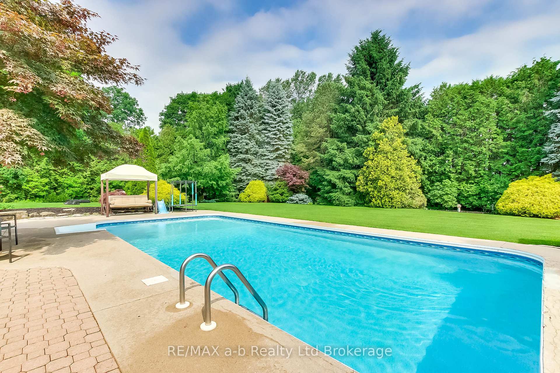 Photo 12 of 81 Windham 9 Road, Norfolk, Rural Windham — HOMEH