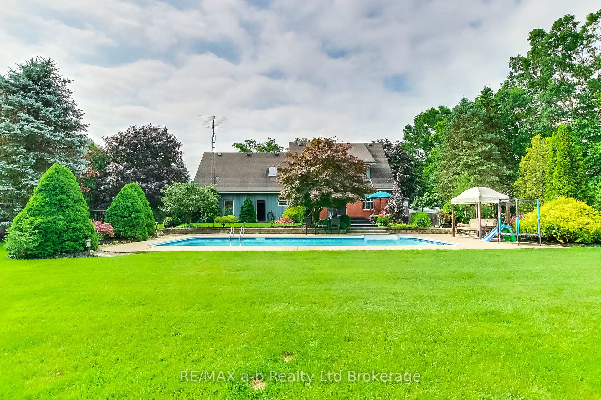 Photo 15 of 81 Windham 9 Road, Norfolk, Rural Windham — HOMEH