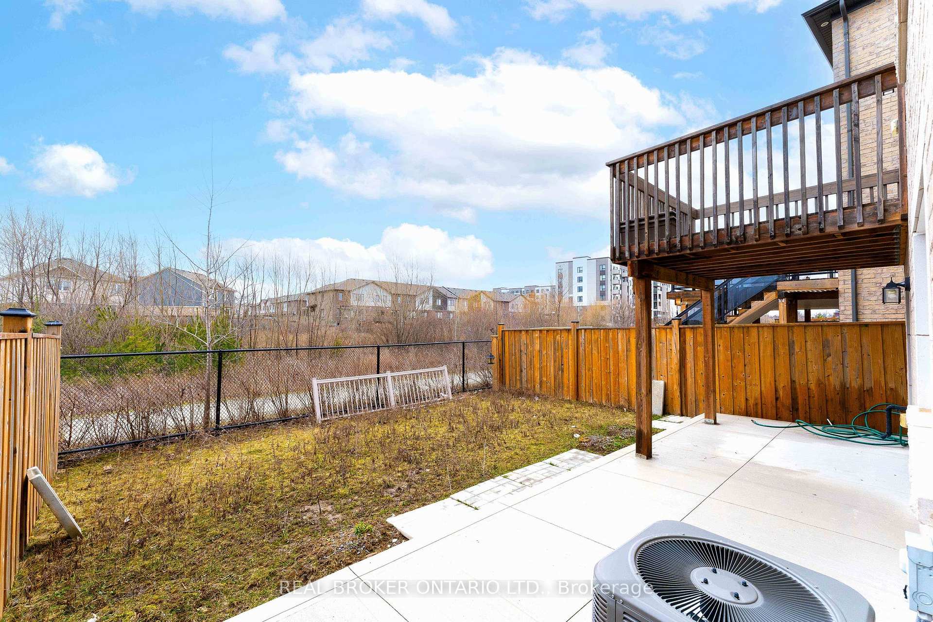 Photo 25 of 1194 Duignan Crescent, Milton, Ford — HOMEH