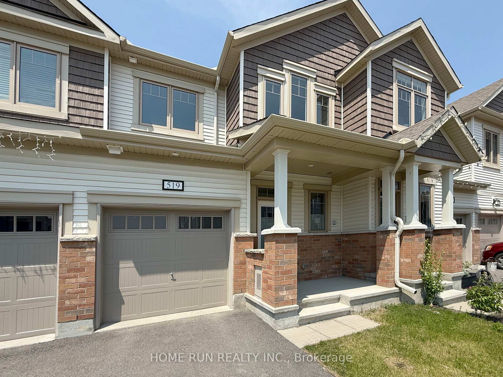 Photo 3 of 519 Catleaf Row, Ottawa, Avalon West — HOMEH