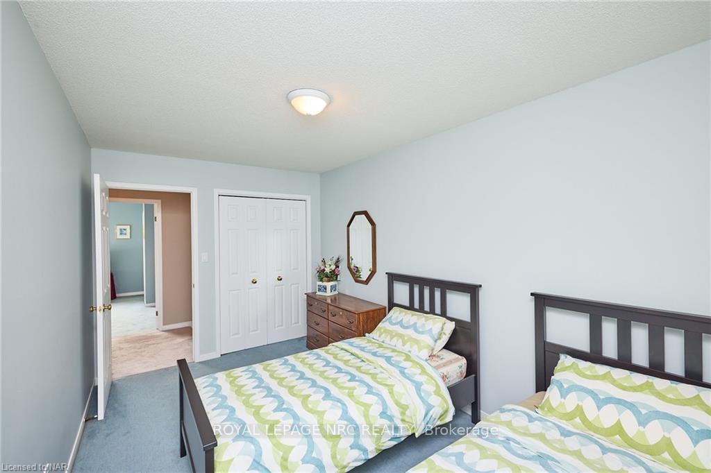 Photo 22 of 102 Woodside Square, Pelham, Fonthill — HOMEH