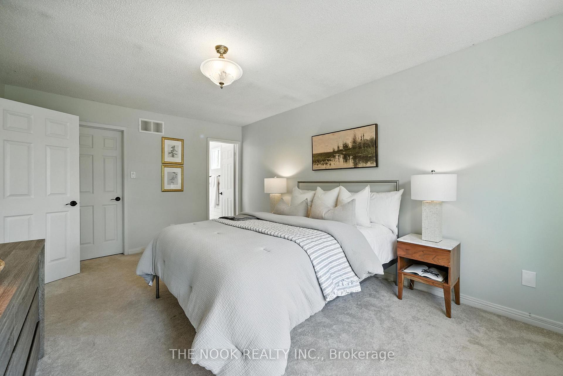 Photo 9 of 227 Blue Heron Drive, Oshawa, Eastdale — HOMEH