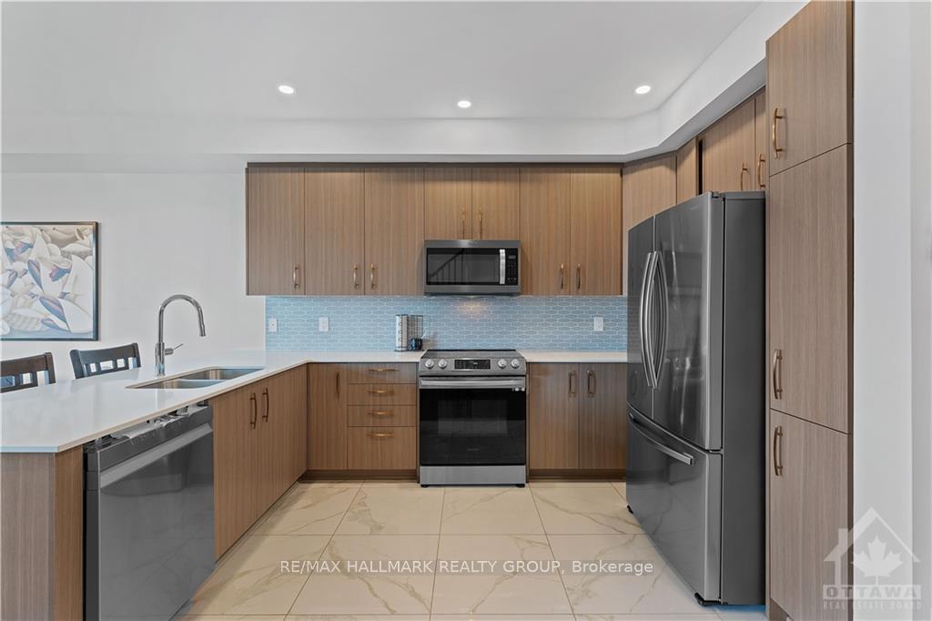 Photo 6 of 93 Bon Temps Way, Ottawa, Mer Bleue/Bradley Estates/Anderson Park — HOMEH