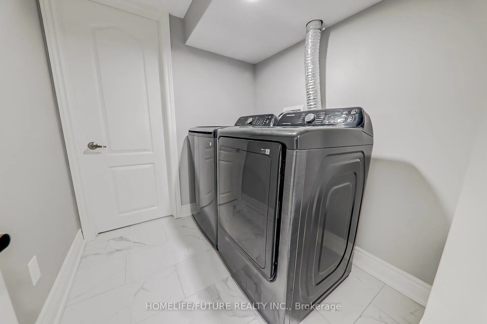 Photo 14 of Unit Bsmt, 2394 Southcott Road, Pickering, Brock Ridge — HOMEH